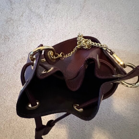 Anna Paola Bucket Bag - Picture 3 of 3